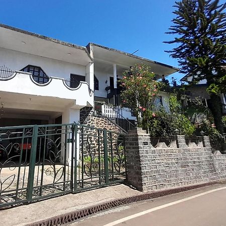 Lake Breeze Nuwara Eliya Exterior photo